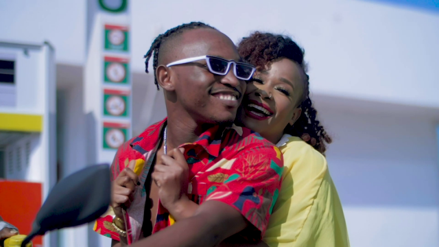 Video Kayumba ft Linah - Umeniweza Mp4 Download