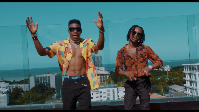 VIDEO: Maarifa Ft Barnaba – Ukiniacha