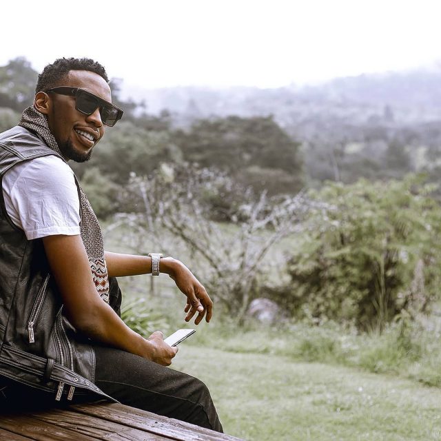 VIDEO: Goodluck Gozbert – SIMU Mp4 DOWNLOAD