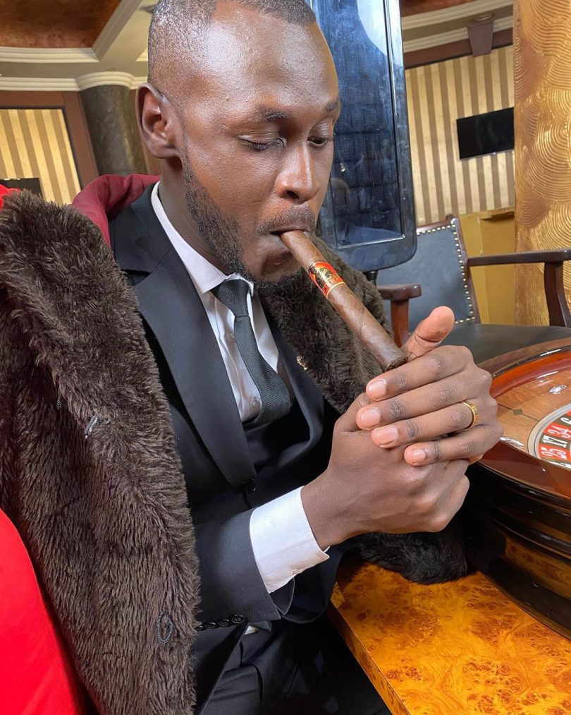 AUDIO: King Kaka ft Pascal Tokodi - Fly Mandela & Papa Shirandula Tribute Mp3 Download