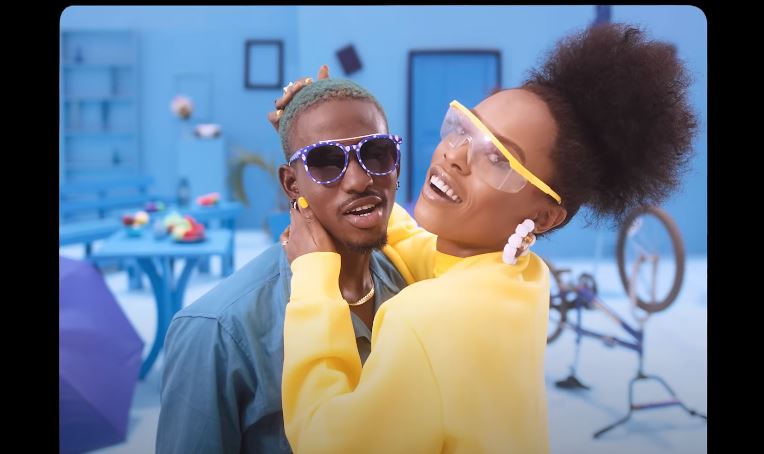 Olamide – Green Light Mp4 Download VIDEO