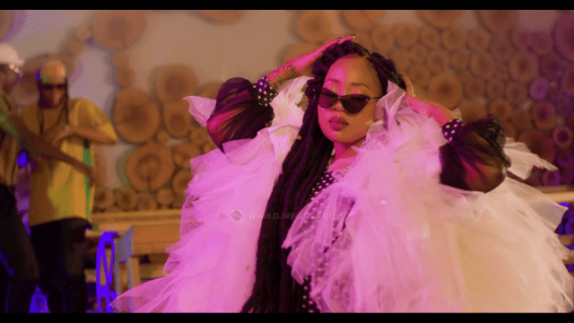 VIDEO: Amber Lulu – Una shingapi Mp4 Download