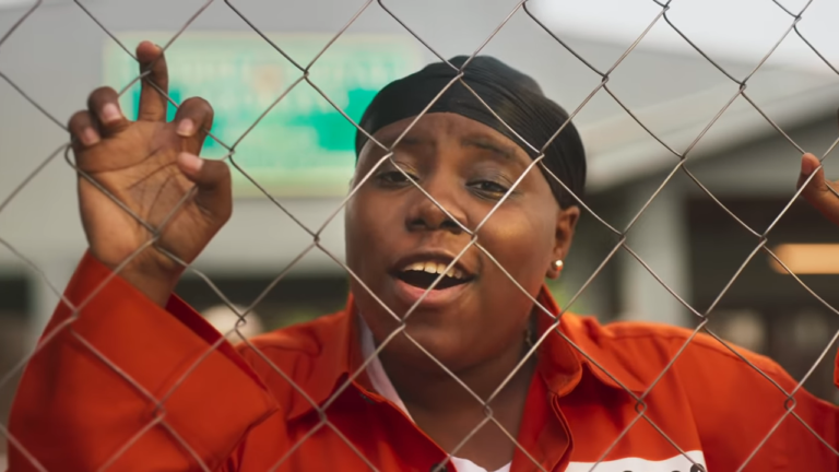 VIDEO: Teni Ft Davido - FOR YOU Mp4 Download