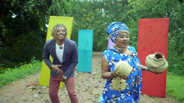 VIDEO: Ode Ft Saida Karoli - Umenishika Mp4