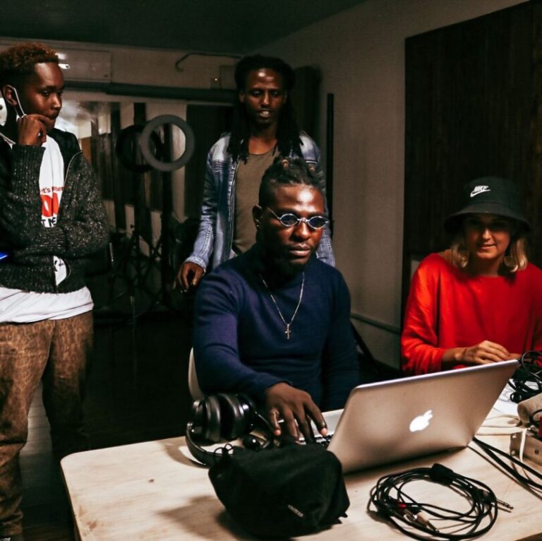VIDEO: Nviiri the Storyteller Ft Bien – Niko Sawa Mp4 Download
