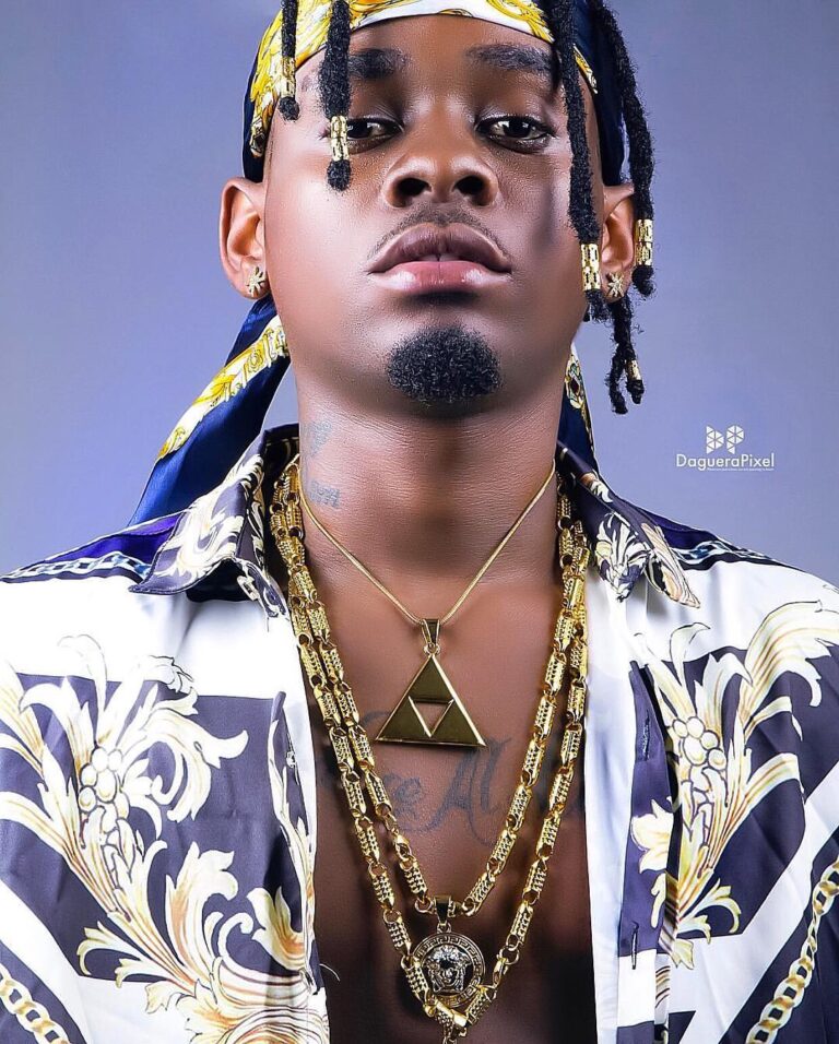 AUDIO: Young Dee Ft Jux - Sio Mchoyo Mp3 Download