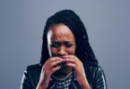 SOMA MKASA HUU: Afukuzwa Na Bwanake Kisa Anazaa Watoto Wa Kike Watupu