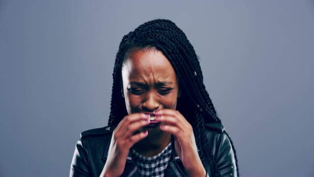SOMA MKASA HUU: Afukuzwa Na Bwanake Kisa Anazaa Watoto Wa Kike Watupu