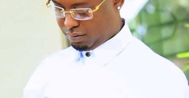 AUDIO: Mr Blue Ft Mr T Touch - Siogopi Mp3 Download