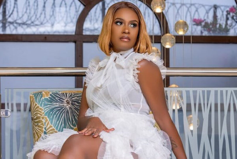 VIDEO: Juliana Kanyomozi - Omwana Mp4 Download