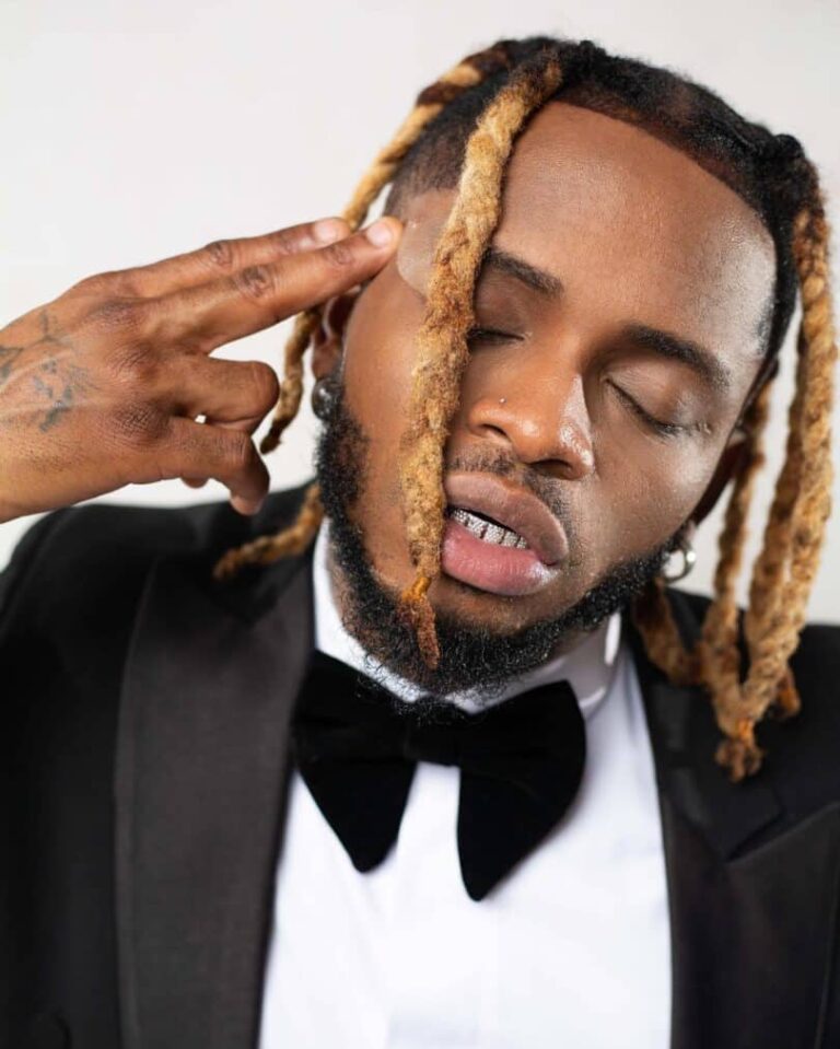 Diamond Platnumz Aonesha Hisia Zake Kifo Cha Msanii Mwenzake Costa Titch.