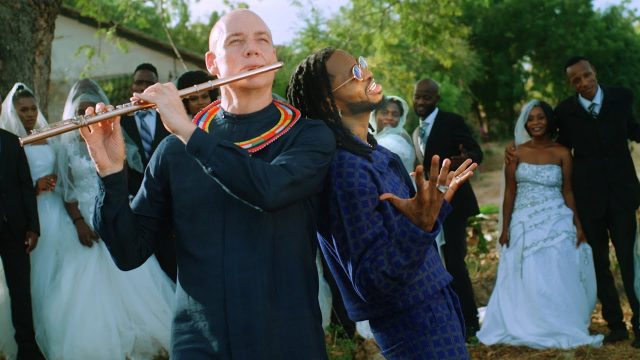 VIDEO: Diamond Platnumz Ft Wouter Kellerman - Pounds & Dollars Mp4 Download