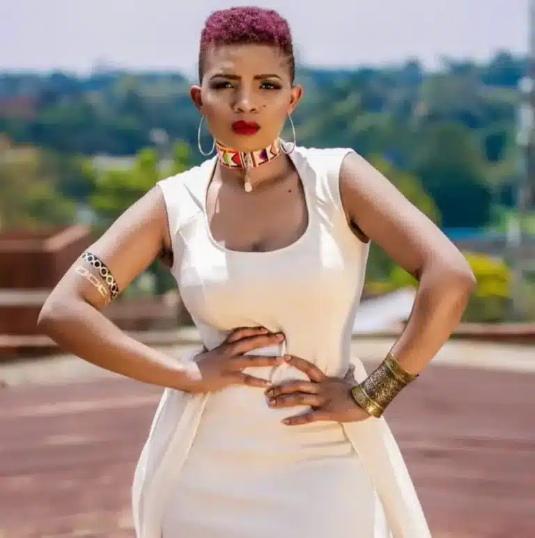 AUDIO: Alicios Ft Juliana Kanyomozi - Mpita Njia Mp3 Download