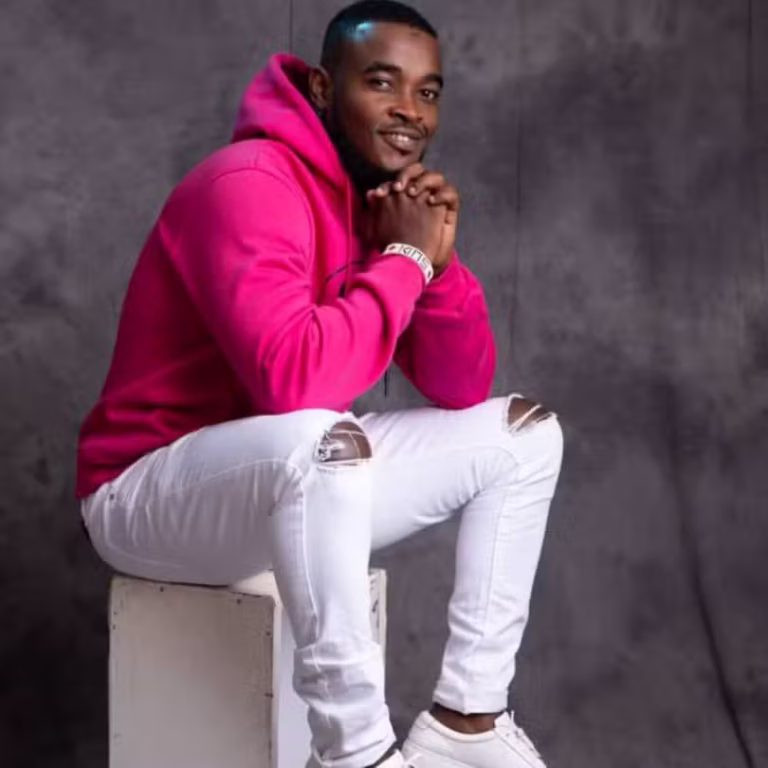 AUDIO: Sudi Boy Ft Amileena - Naona Bado Mp3 Download