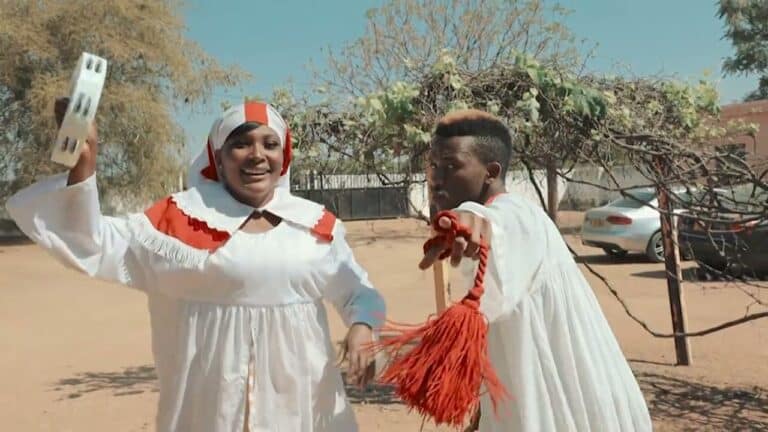 AUDIO: Leshdee Thapelo Wa Mojuta X Baren Iyoo - Modimo Wa Metlholo Mp3 Download