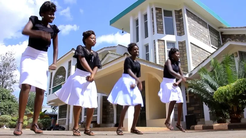AUDIO: Christ The King Catholic Church Choir - Twitunga Muvea Mp3 Download